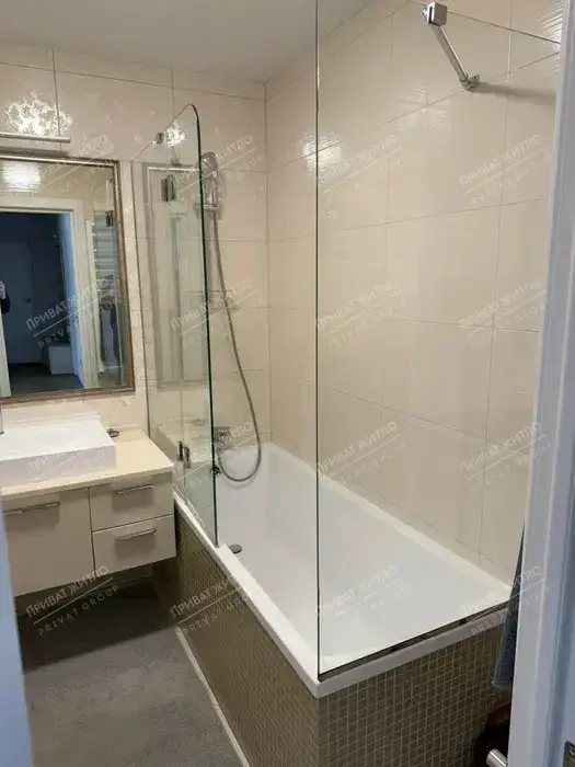 Трикімнатна картира у центрі міста